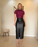 Saia Midi Jeans Resinada com Fenda em branca, vista frontal