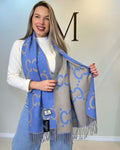 Cachecol feminino em cashmere azul com cinza e franjas