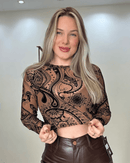 Cropped Tule com Alto Relevo em Veludo