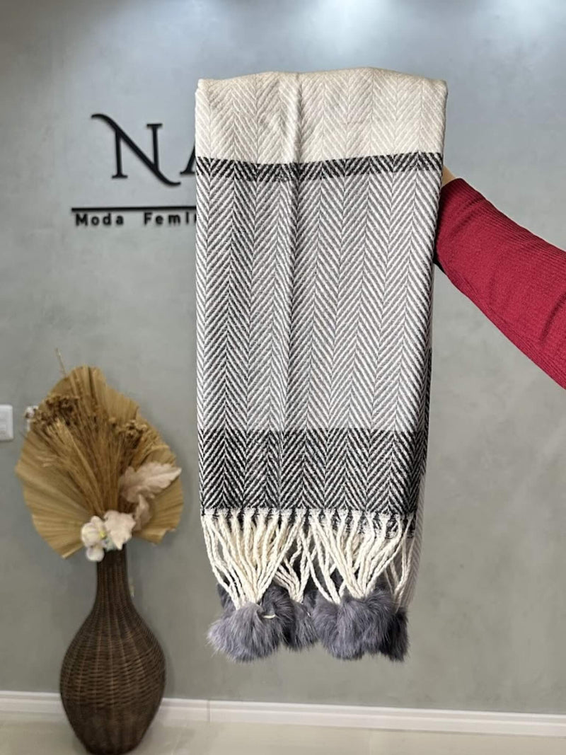 Cachecois Cashmere Pom Pom