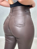 Calça Jeans Resinada Optimist Flare