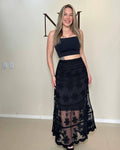 Saia Midi Bordada em Tule com Flores em Alto Relevo