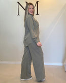 Conjunto de Inverno Aveludado Feminino Camisão e Pantalona