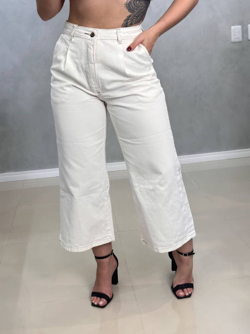 Calça Wide Leg Curta Off White